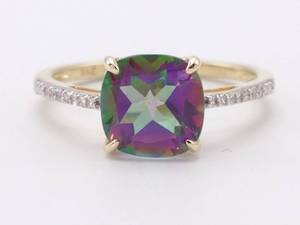 lot 40 image: Electric Mystic Topaz and Diamond Estate Ring in 14k Yellow Gold