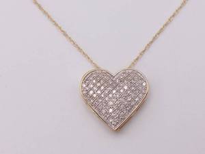 lot 50 image: Lattice Diamond Heart Necklace in 14k Yellow Gold