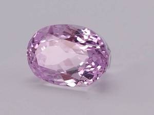 lot 25B image: Stunning 6.55 Carat Natural High Grade Kunzite Gemstone $700 Retail
