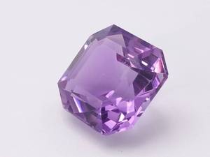lot 45C image: 5.17 Carat Modified Asscher Cut Natural Amethyst Gemstone