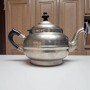 Rare Vintage Black Enamel Rochester Stamping Works Vintage Tea Pot