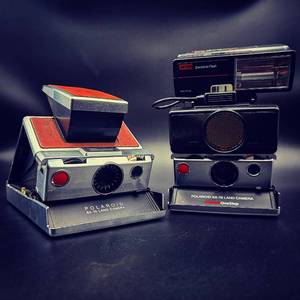INFO LOT - DO NOT BID THIS LOT, BID LOTS BELOW Auction Info Original Vintage Polaroid SX-70 Land Cameras We Ship Nationwide