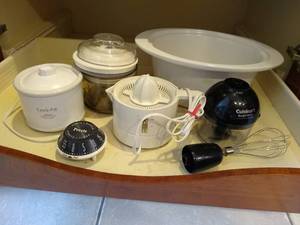 lot 146 image: Slow Cooker Lot