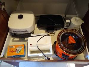 lot 153 image: Vintage Kitchen Appliances