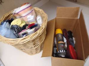 lot 107 image: Shoe Care & Sewing Notions