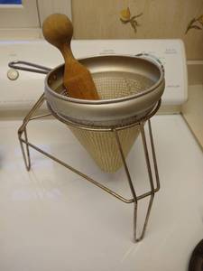 lot 89 image: Vintage Chinois wWood Pestle
