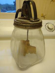 lot 119 image: Vintage Butter Churn w Glass Base, Partial Handle