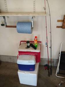 lot 211 image: Fishing Lot