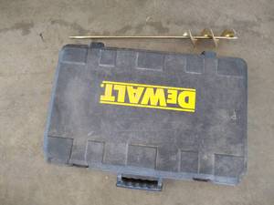 lot 218 image: DeWalt Set