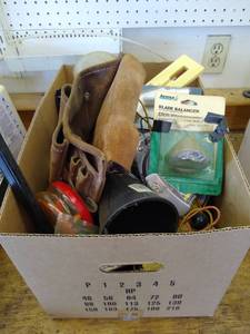 lot 221 image: Box of ToolsMisc