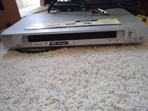 lot 265 image: Sony DVP-NS 315