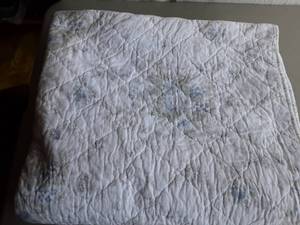 Simply Shabby Chic Queen Size Quilt
