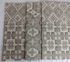 (13 never used squares) Flor� How Bazaar - Beige & Taupe, Soft Plush Carpet Square Floor Covering 4.9 x 6.5