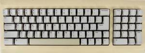 (2 of 2 lots) Vintage 1987 Apple Keyboard M0110A (matches with Macintosh Plus Computer sold in lots 2 & 3)