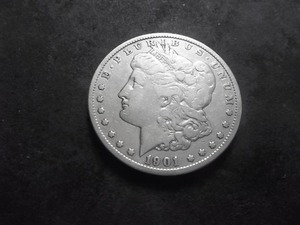 lot 38 image: 1901 Morgan Silver Dollar