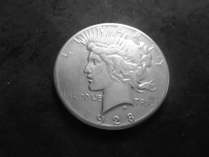 lot 62 image: 1928 Silver Peace Dollar