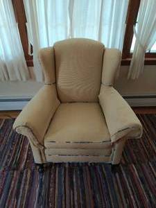 lot 68 image: Upholstered Arm Chair