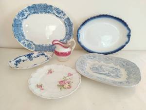 lot 77 image: Collection of Ceramic Based Pottery