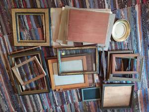 lot 298 image: Collection of Old Framing Materials