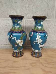 lot 416 image: Cloisonne Jars