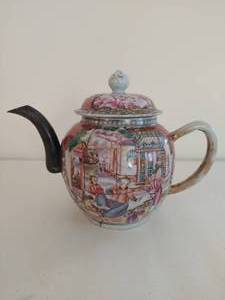 lot 47 image: Asian Style Makedo Teapot