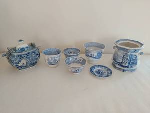 lot 42 image: Collection of Blue and White Pottery