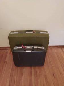 lot 338 image: Vintage Luggage