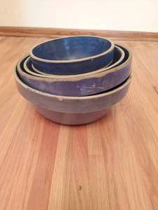 lot 342 image: Set of Old Ceramic Nesting Bowls