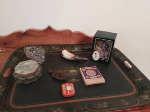 lot 370 image: Collection of Antique Items