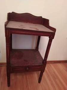 lot 385 image: Old Wood Wash Basin Stand