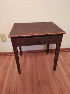 lot 387 image: Old Wood Occasional Table Stand