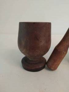 lot 458 image: Old Wood Cups and Pestle