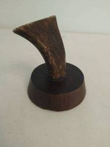 lot 472 image: Make-Do Stamp Mold