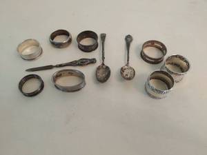 lot 478 image: Sterling Silver Napkin Rings