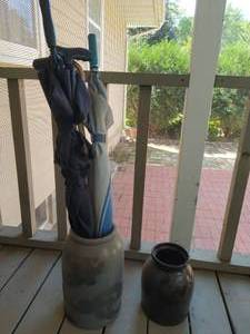 lot 482 image: Old Ceramic Pottery and Umbrellas