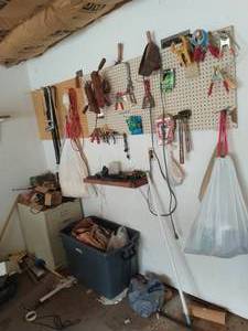lot 210 image: Collection OF Garage Items