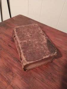 lot 238 image: Antique
