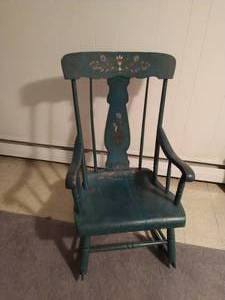 lot 243 image: Vintage Rocking Chair