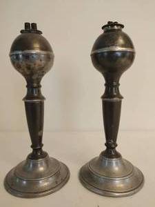 lot 98 image: Pair of Antique Oil Lamps