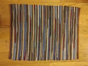 lot 251 image: American Rag Entry Rug