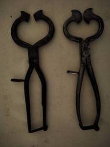 lot 14 image: Two Antique Sugar Nippers