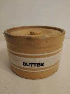 lot 285 image: Covered Butter Crock