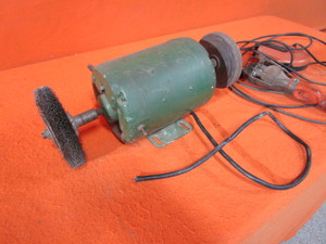 Bench Grinder & Trouble Light