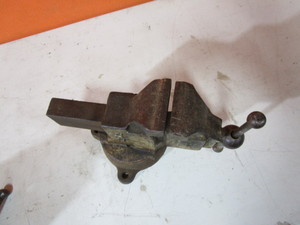 3 12 Bench Vise