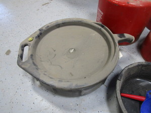 Gas Cans, Oil Pans, Funnels, Grease Guns