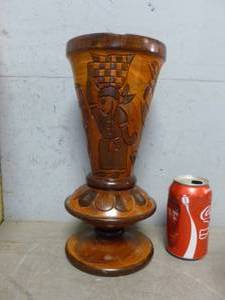 lot 61 image: Hand Turned Vase