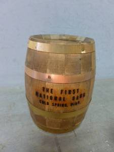 lot 75 image: Vintage Coin Bank