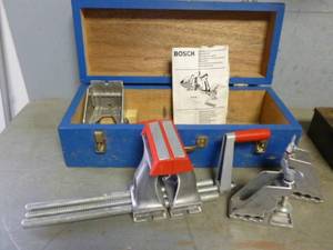 lot 78 image: Bosch Specialty Clamp Set