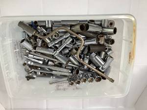 38 Inch Sockets, Ratchet
