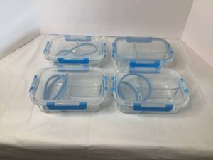 4 Glass Lunch Containers With Lids and Fastening Straps